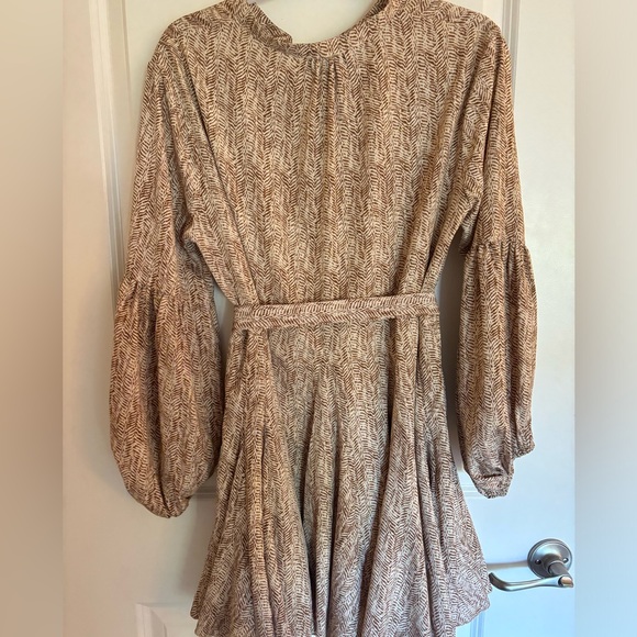 Long sleeve flowy dress. Only worn once! - Picture 3 of 4